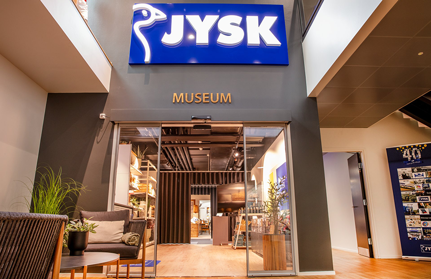 Новий вхід до музею JYSK