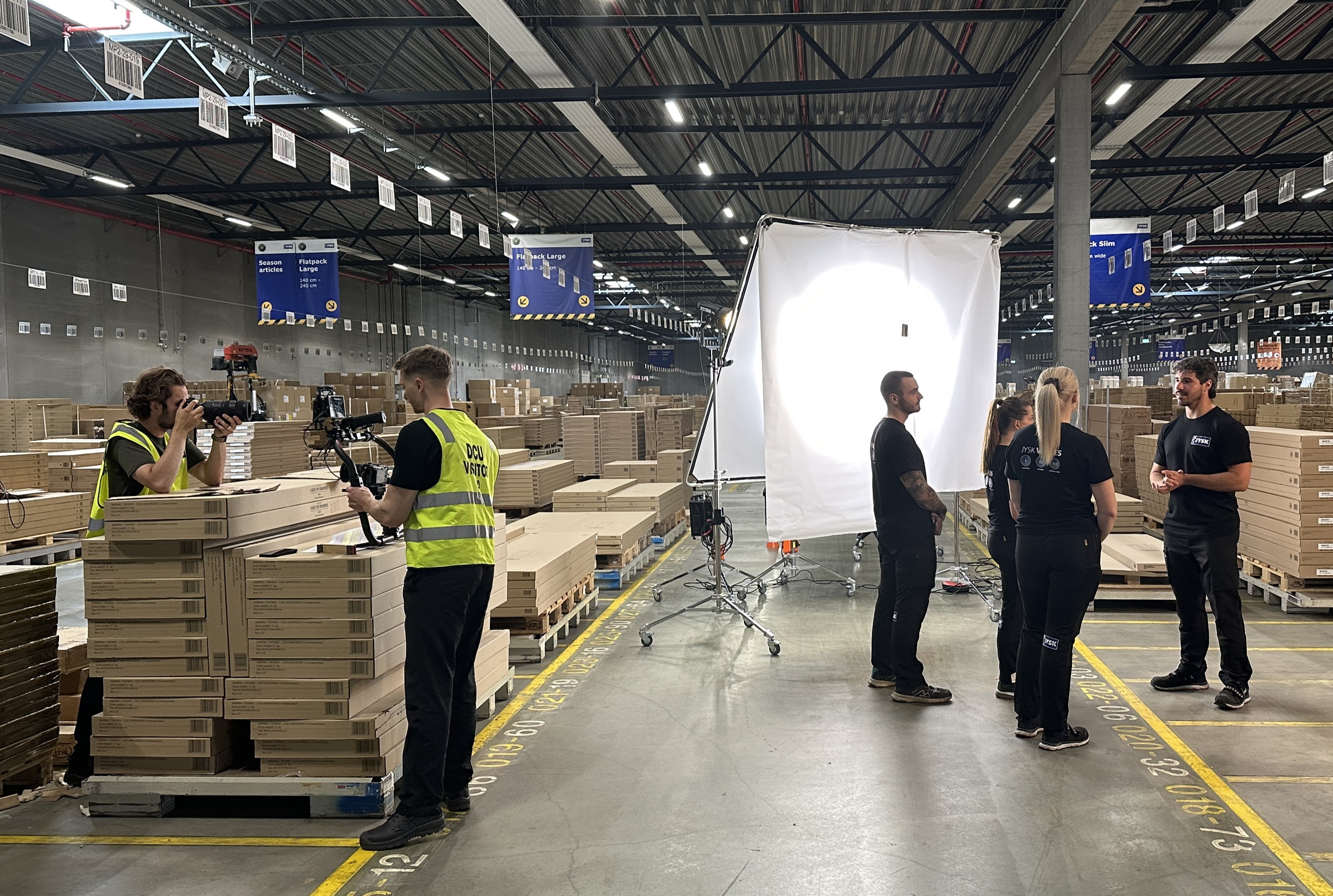 Eine neue Videokampagne zeigt die vielen Möglichkeiten in unseren Distributionszentren.
