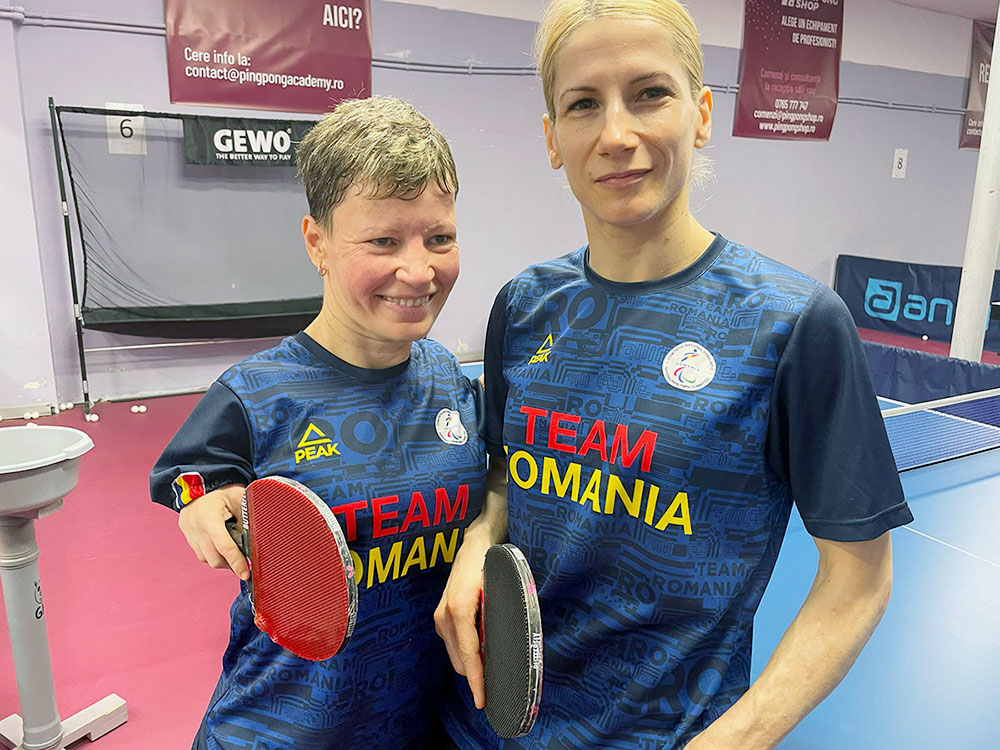 Camelia Ciripan si Gabriela Constantin