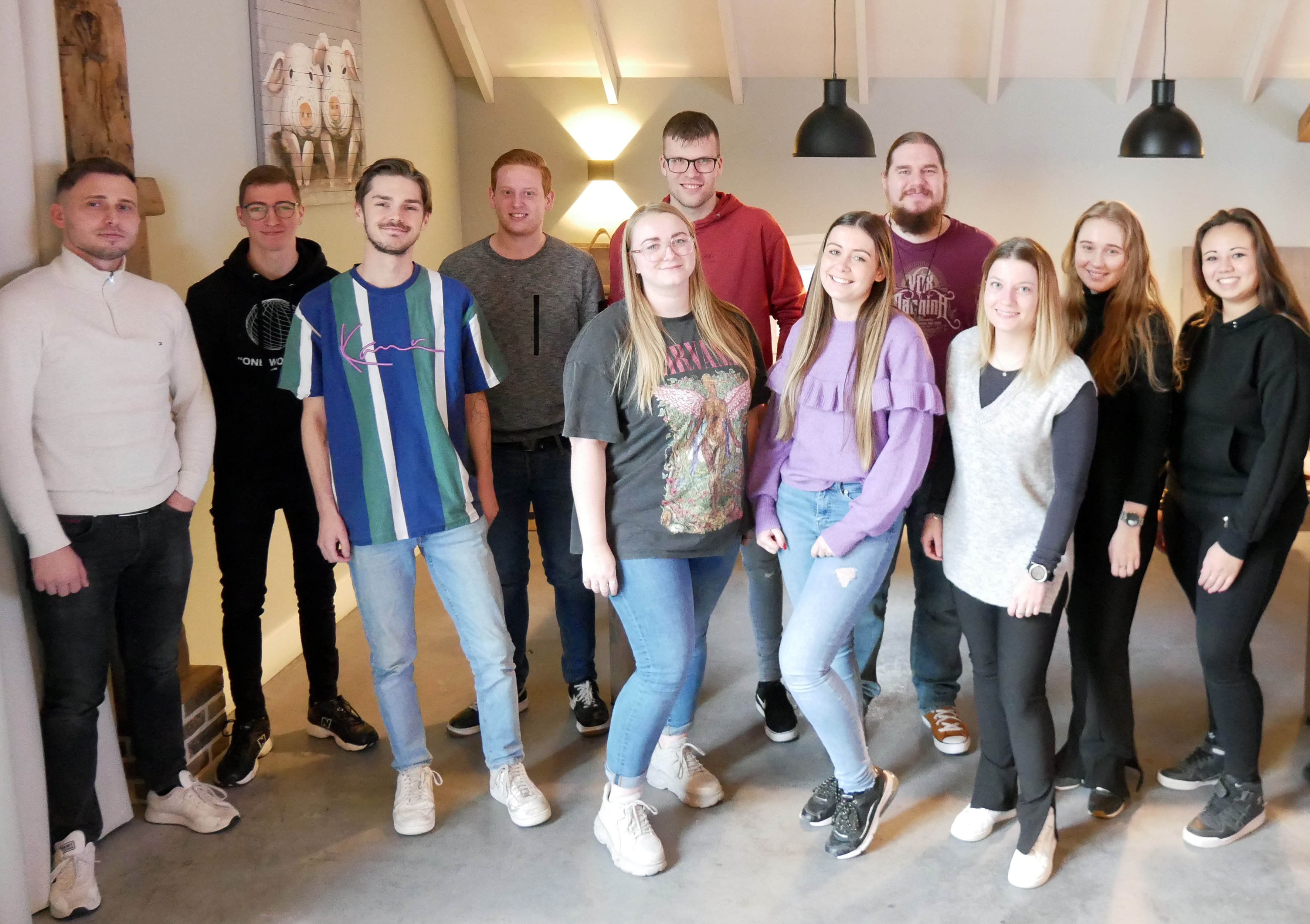 De deelnemers aan de Talent Academy (v.l.n.r.): Klodjan Rizanaj, Donny Kuling, Calvin Lancée, Erik Walthouwer, Elke van Dijk, Ivar Eiten, Demi Westerveld, Bram Reijnders, Yara van der Kolk, Sylvana Spijksma en Cassy van Wanrooij.