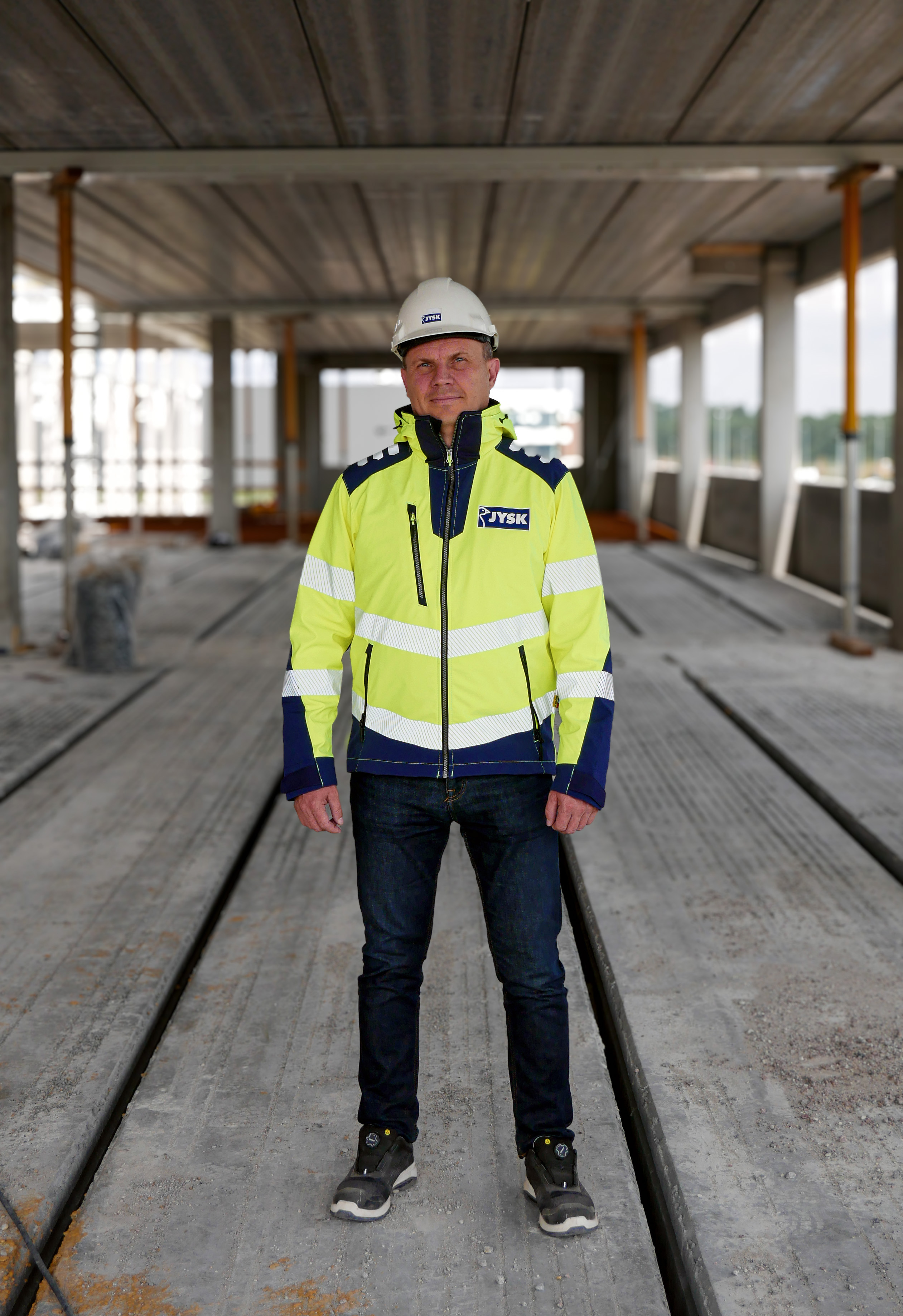 Jaroslaw auf der Baustelle des neuen DC Lelystad