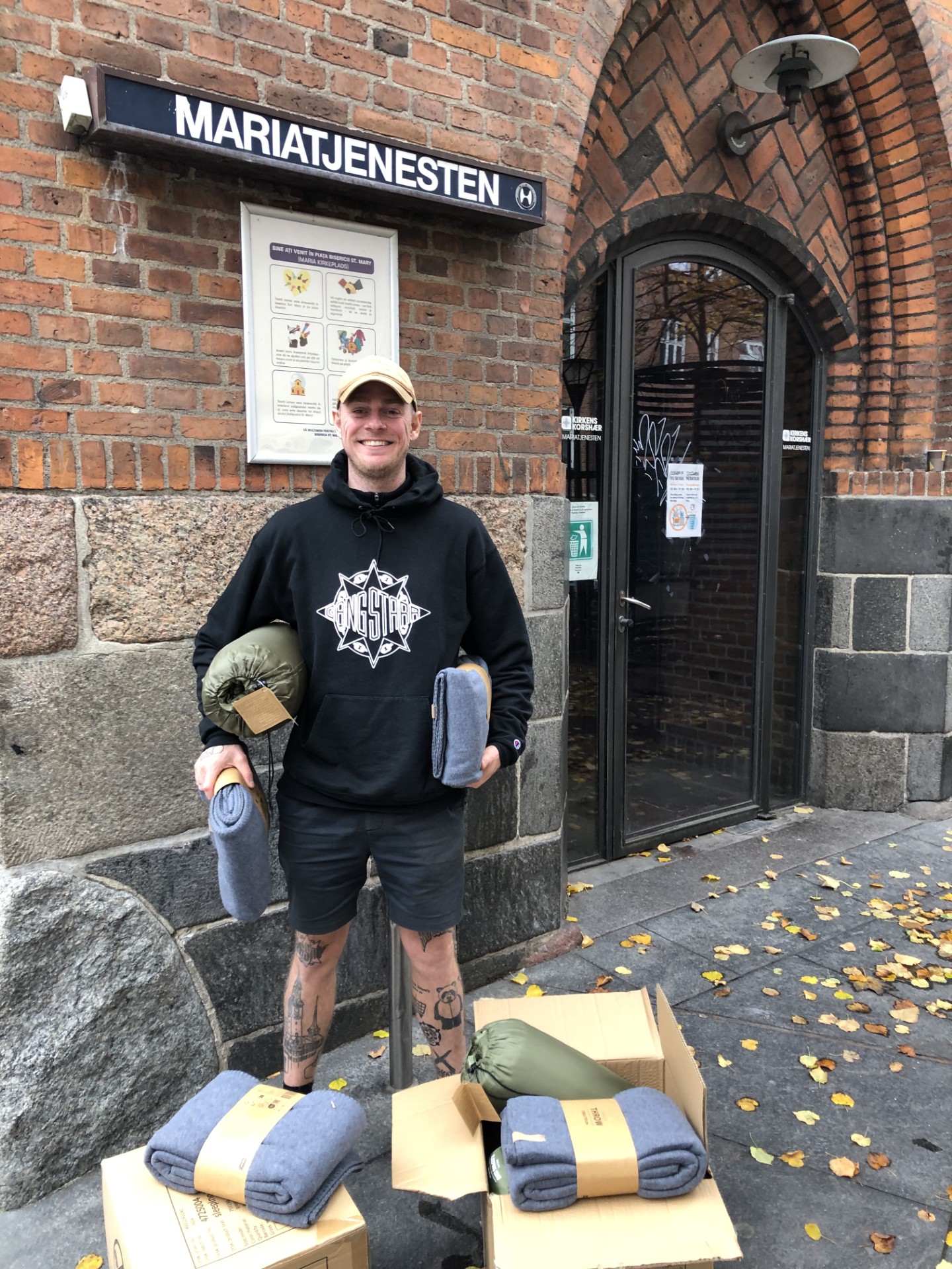 JYSK donerer soveposer og tæpper til Kirkens Korshærs væresteder over hele landet. Det gælder blandt andet Mariatjenesten i København, der anvender varerne til nødovernatning og som uddeling til brugerne.