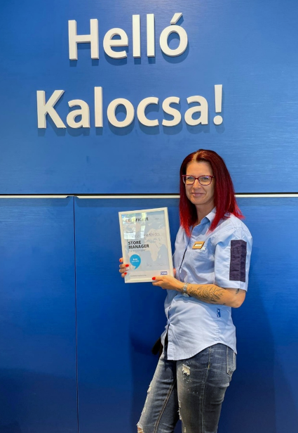Kovács Zsuzsi, a kalocsai bolt üzletvezetője