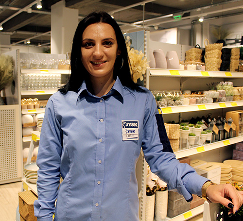 Luminița Diciu, Store Manager