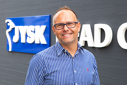 JYSK employee