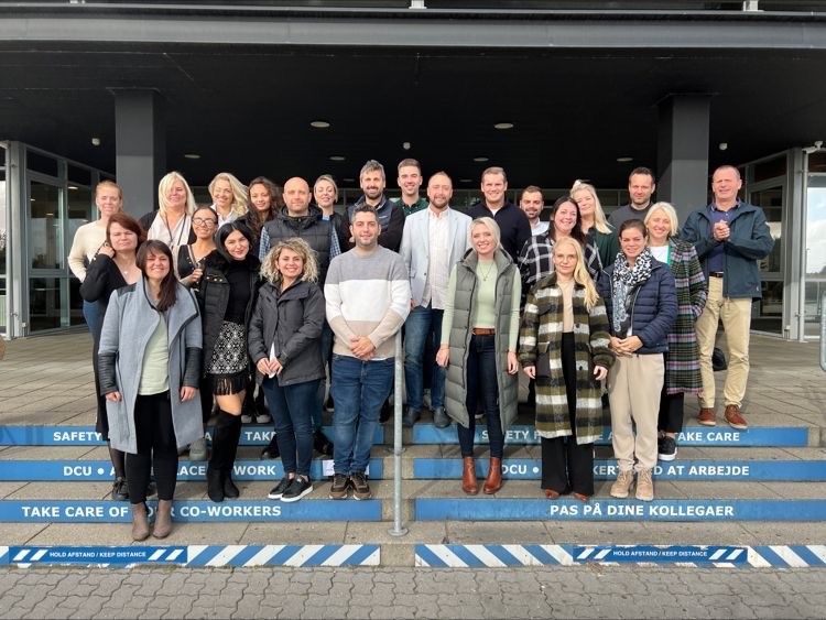 Im JYSK Head Office in Brabrand mit Kolleg:innen