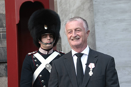 Lars Larsen regal
