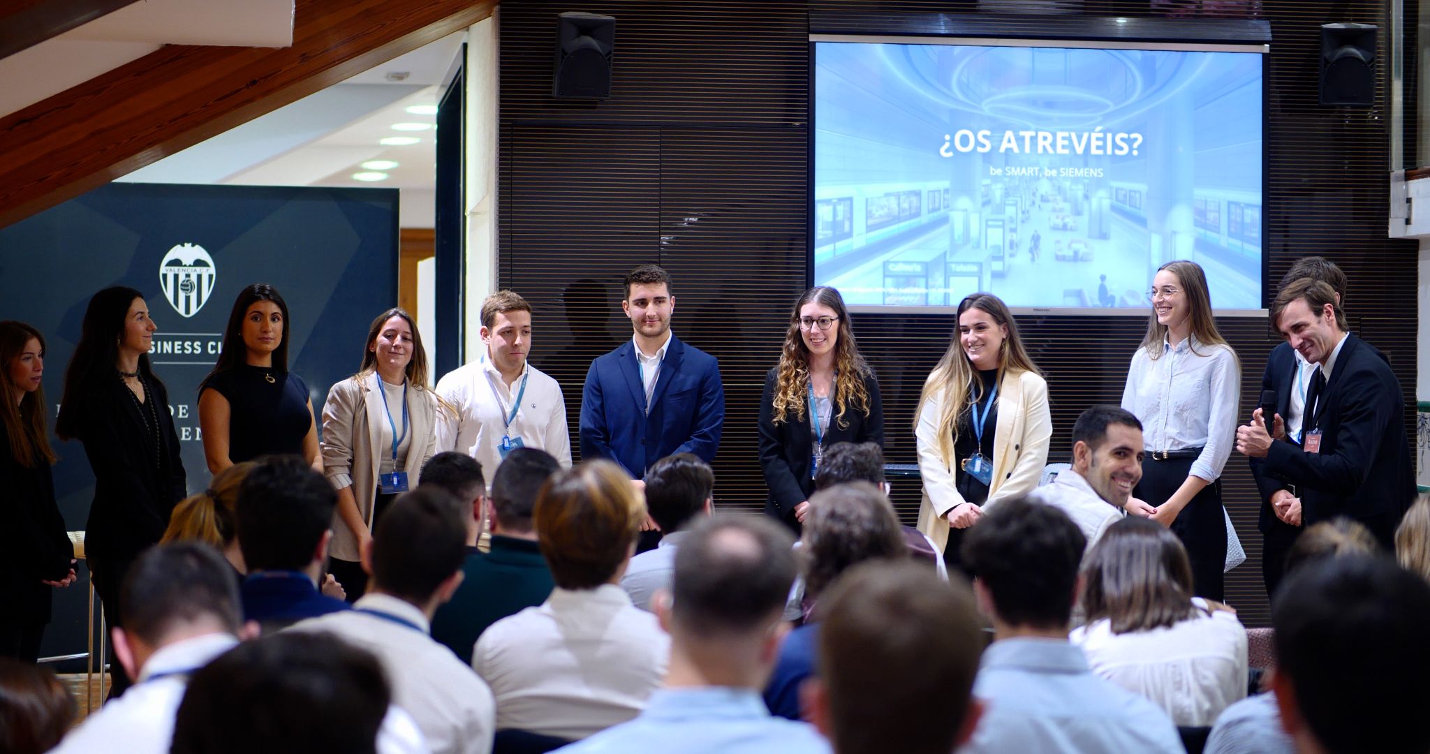 Los alumnos de EDEM presentan sus casos