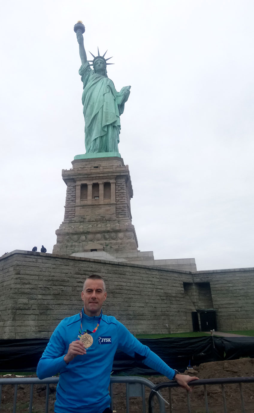 Statua