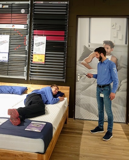 Εισαγωγή κινητών τηλεφώνων στο τμήμα DBL