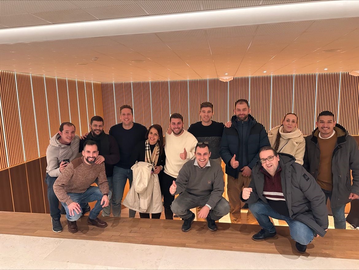 Treinamento da equipe UC