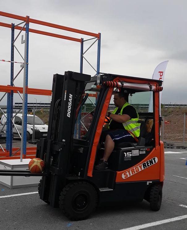 Dimitar Trifonov forklift competition