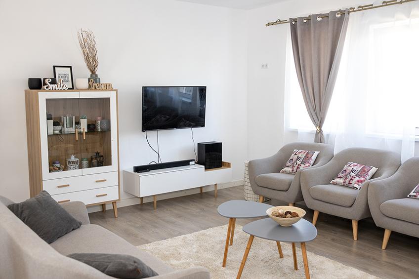 Casa de tip familial Motanul Încălțat din Târgu Frumos, construită de Hope and Homes for Children și mobilată de JYSK România.