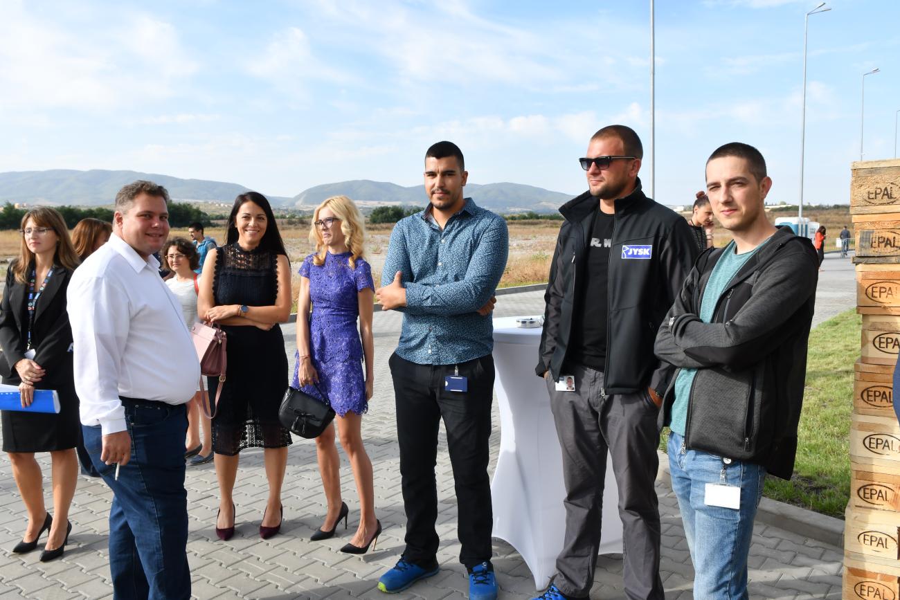 The inauguration of the distribution centre in Bozhuristhe