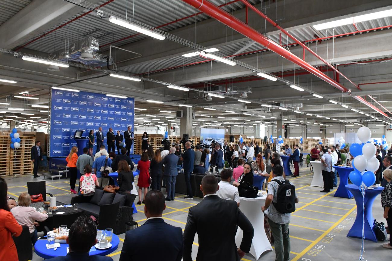 The inauguration of the distribution centre in Bozhuristhe