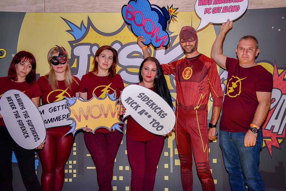 Flash si echipa lui