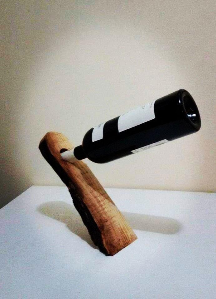 Suport pentru sticla de vin realizat de Cătălin Andronache