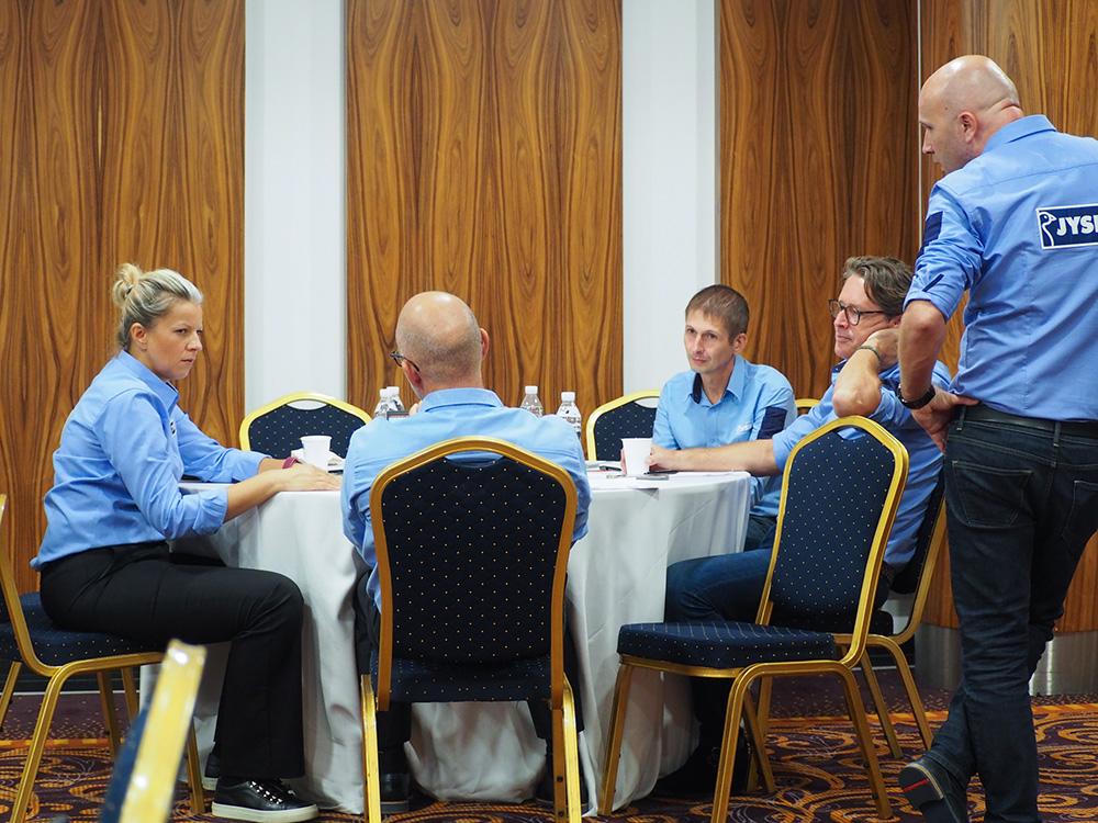 During one of the workshops at the Retail Managers Meeting 2021