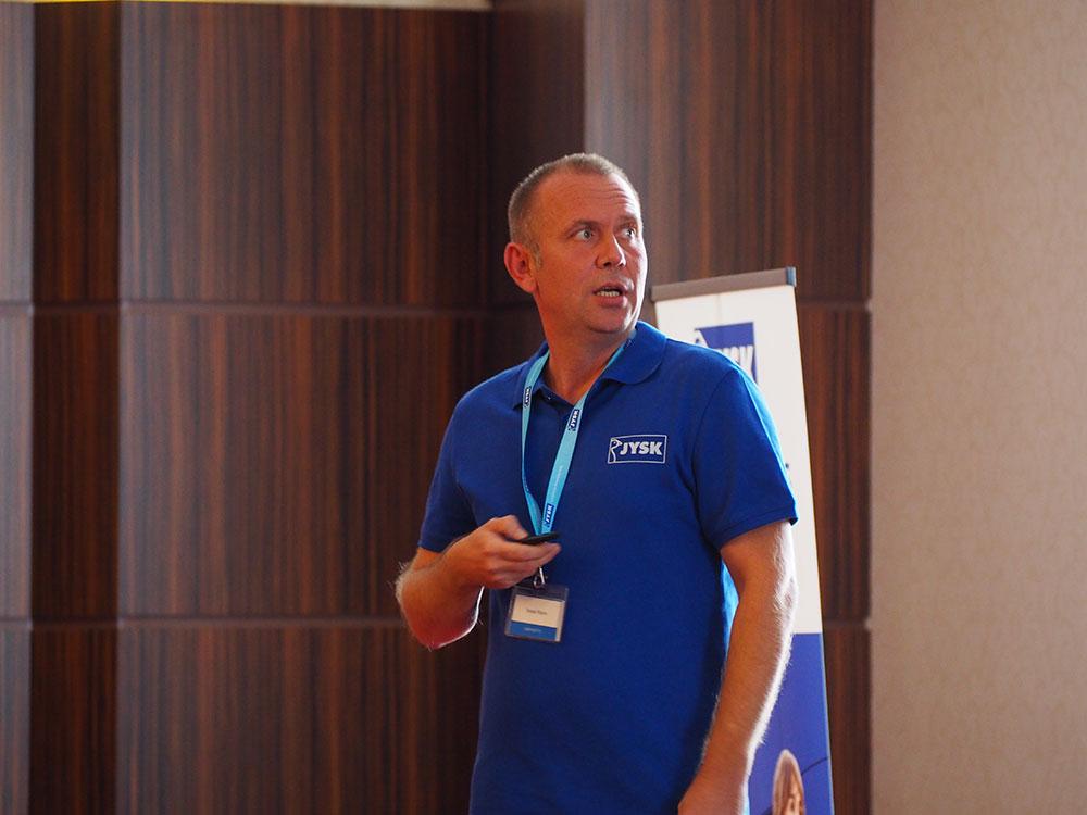 Florin Ionaș, District Manager 