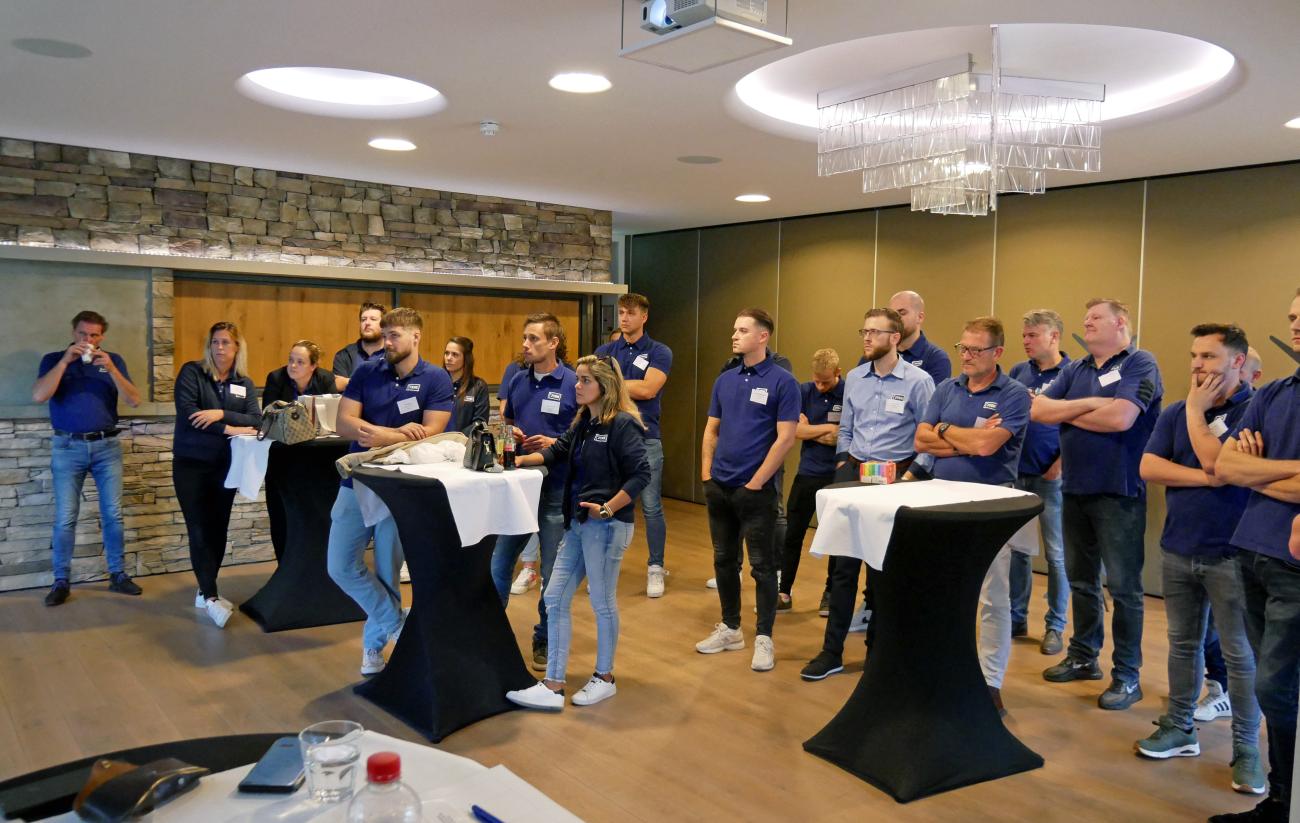 Luisteren naar de presentatie van HR