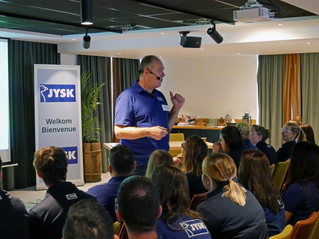 Country Director Frank Christant