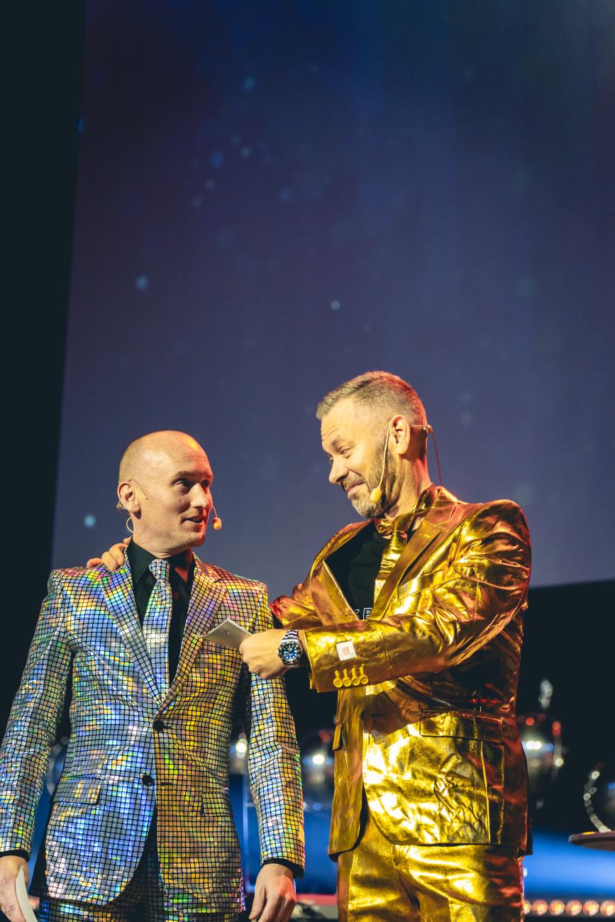 Anders Ljungar och Johan Sjödin på scen. Foto: Joakim Thörne.