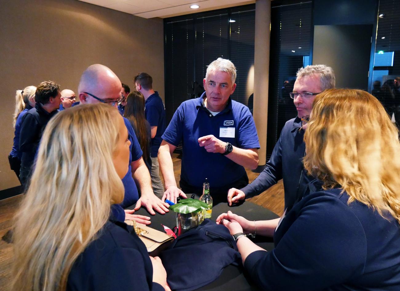 Overleg tijdens een workshop