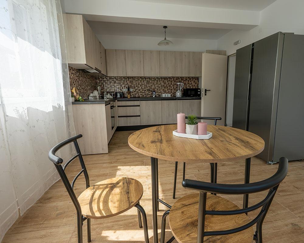 Buctătăria într-una dintre casele de tip familial HHC din județul Iași, inaugurată în aprilie 2025