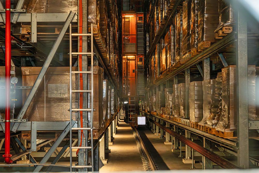 Датското посолство в България е домакин на събитие , посветено на логистиката и транспорта, в дистрибуционния център на JYSK в Божурище