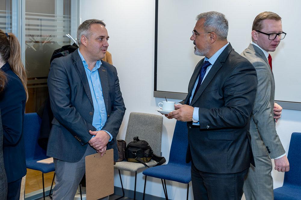 Датското посолство в България е домакин на събитие , посветено на логистиката и транспорта, в дистрибуционния център на JYSK в Божурище