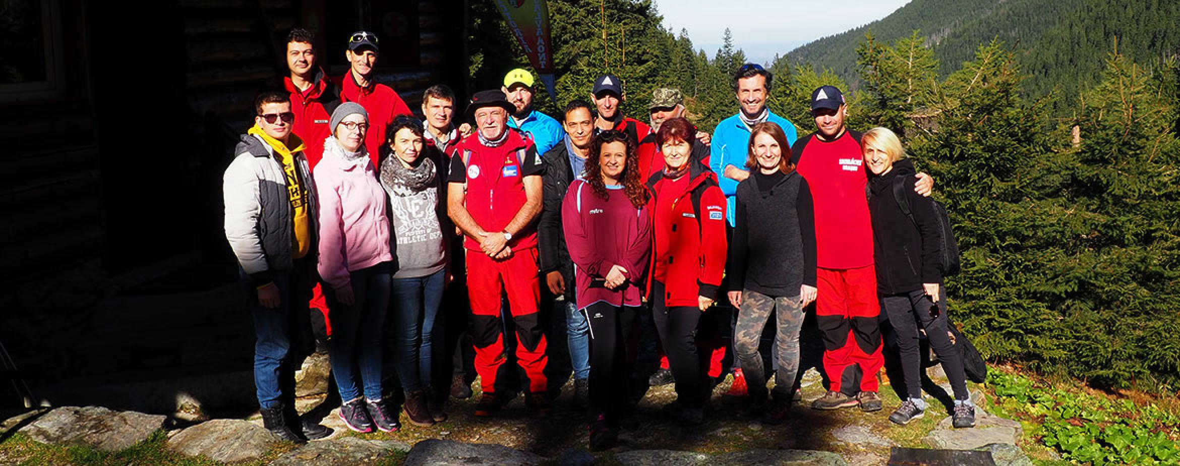 Echipa JYSK Făgăraș a aniversat 2 ani într-un teambuilding la Salvamont Victoria