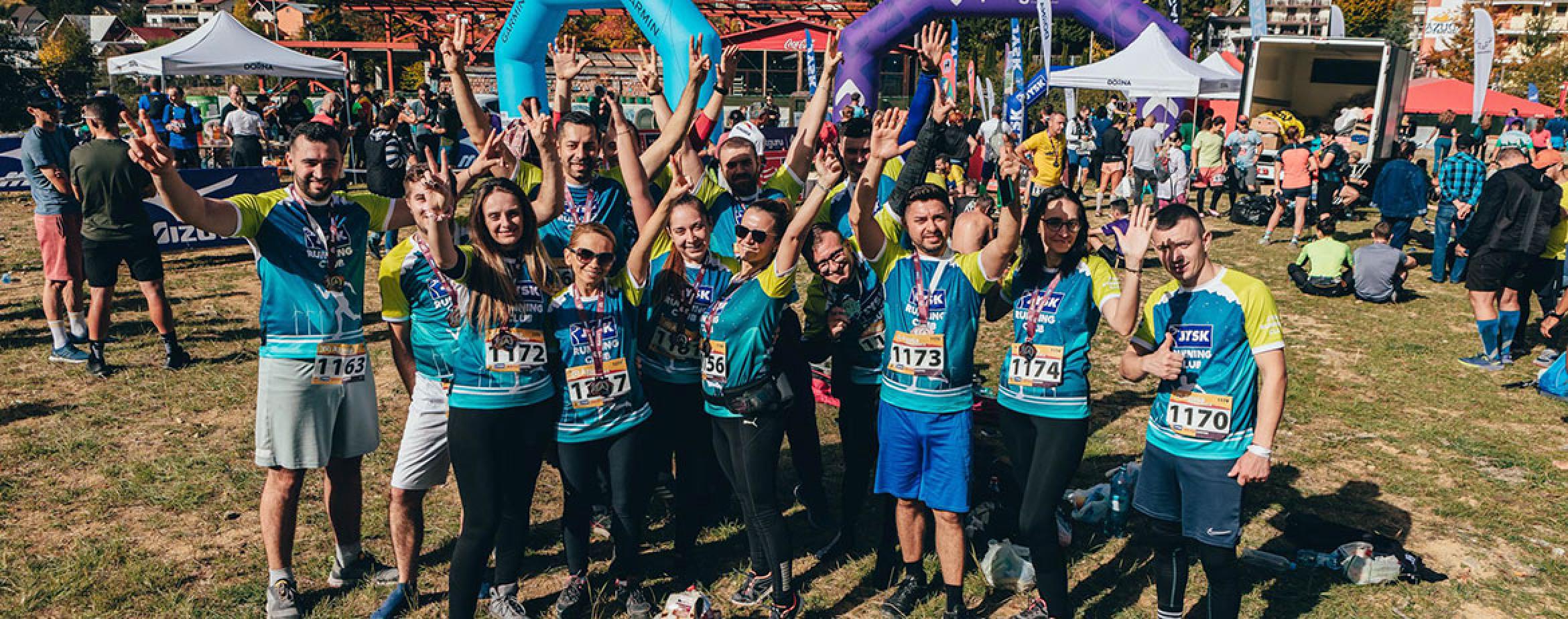 Peste 1100 de alergători au participathjedx4 la Azuga Trail Race powered by JYSK 2023