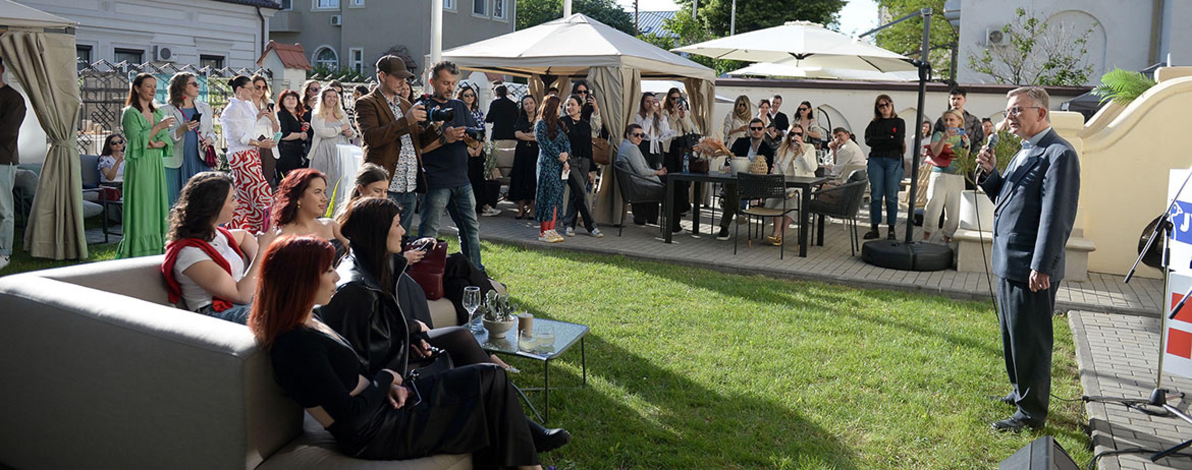 Hygge în grădină: JYSK a prezentat colecția Outdoor 2025
