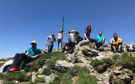 Teambuilding cu adrenalină, distracție și neprevăzut la 2500 m altitudine