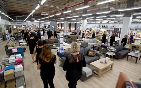 A Danish choir surprises customers in a JYSK store