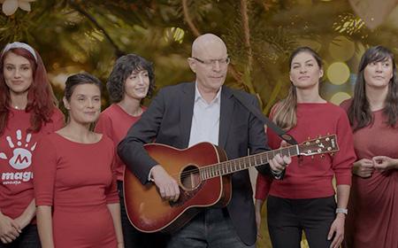 Romanian colleagues sing in Christmas video from Danish Embassy