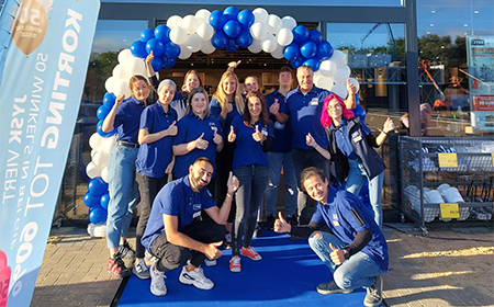 Team store 50 outside the store