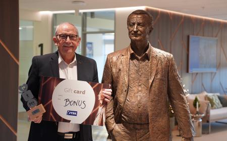 Jørgen Olsen kan fejre 45-års jubilæum i JYSK