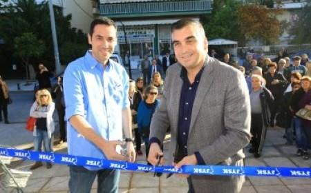 George Tsironis (to the left) has been a part of the JYSK-journey in Greece for the past ten years and played a keyrole when the global retailer opened it’s first store in the country.